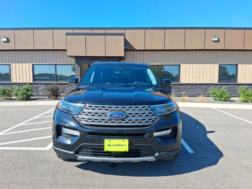 2024 Ford Explorer Limited photo 1