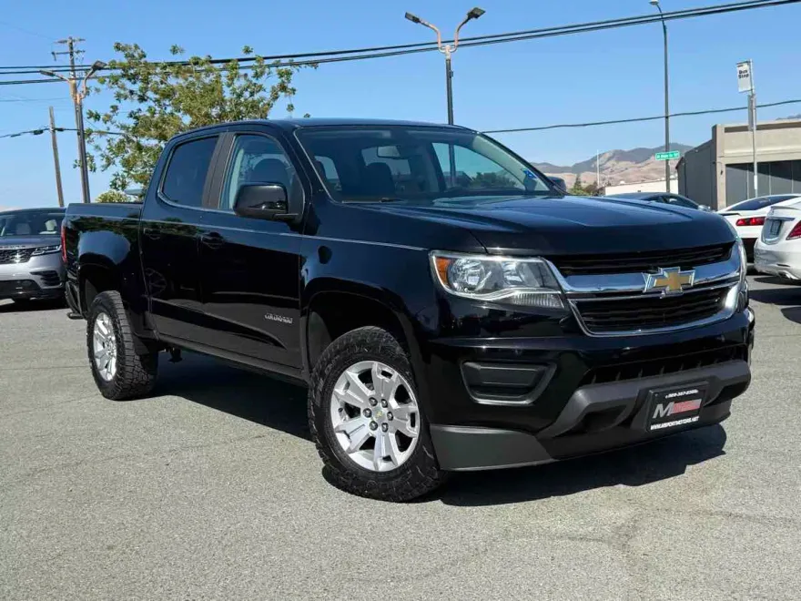 2018 Chevrolet Colorado LT photo 1
