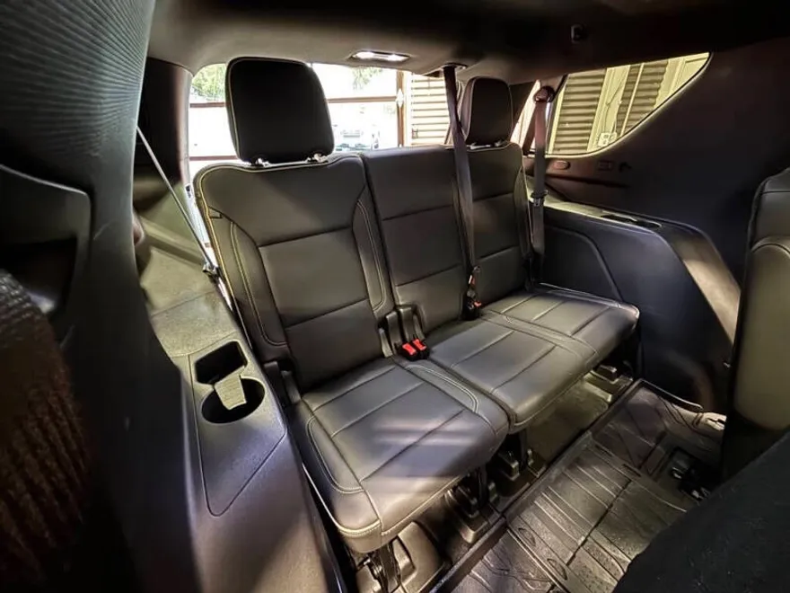 2021 Chevrolet Tahoe Premier photo 1
