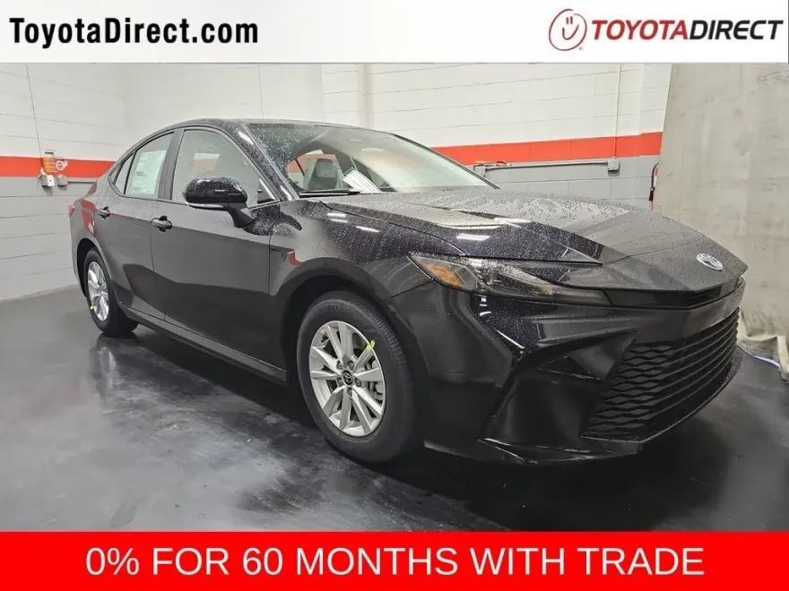 2026 Toyota Camry LE photo 1
