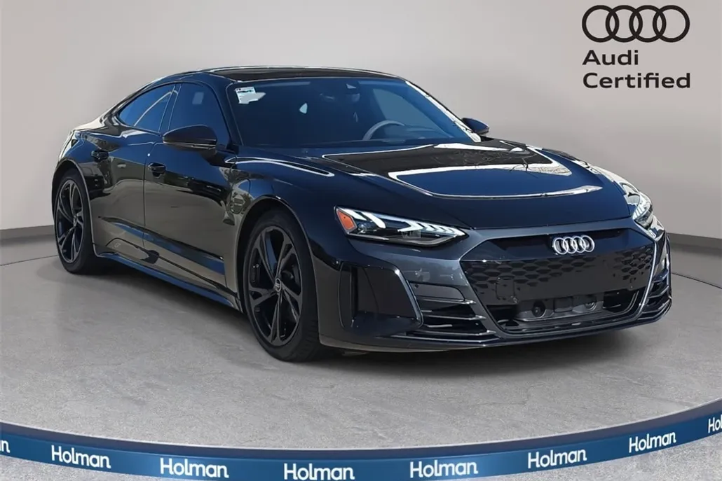 2023 Audi e-tron GT Premium Plus photo 1
