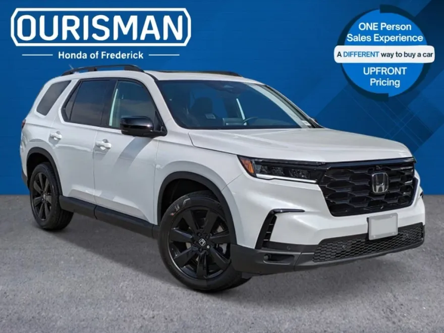 2025 Honda Pilot Black Edition photo 1