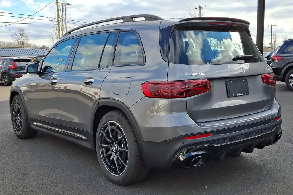 2025 Mercedes Benz GLB AMG 35 4MATIC photo 1
