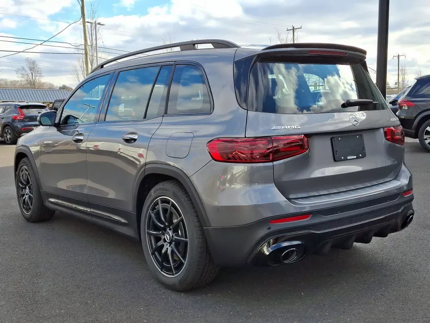 2025 Mercedes Benz GLB AMG 35 4MATIC photo 1