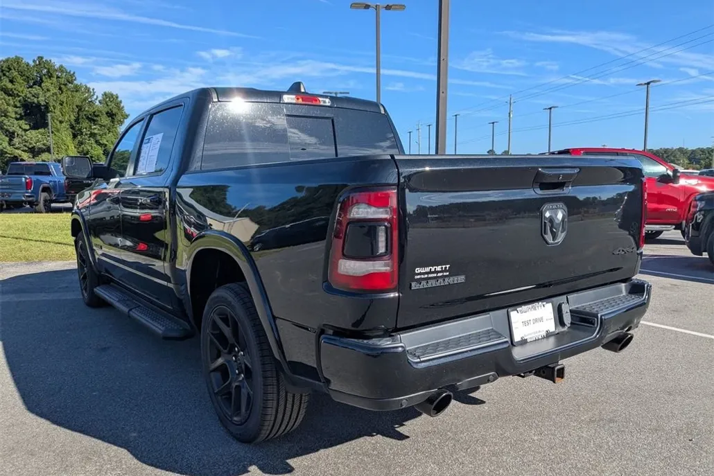 2022 Ram 1500 Laramie photo 1