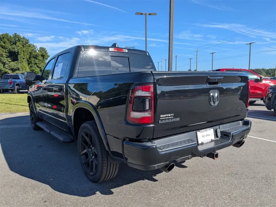 2022 Ram 1500 Laramie photo 1