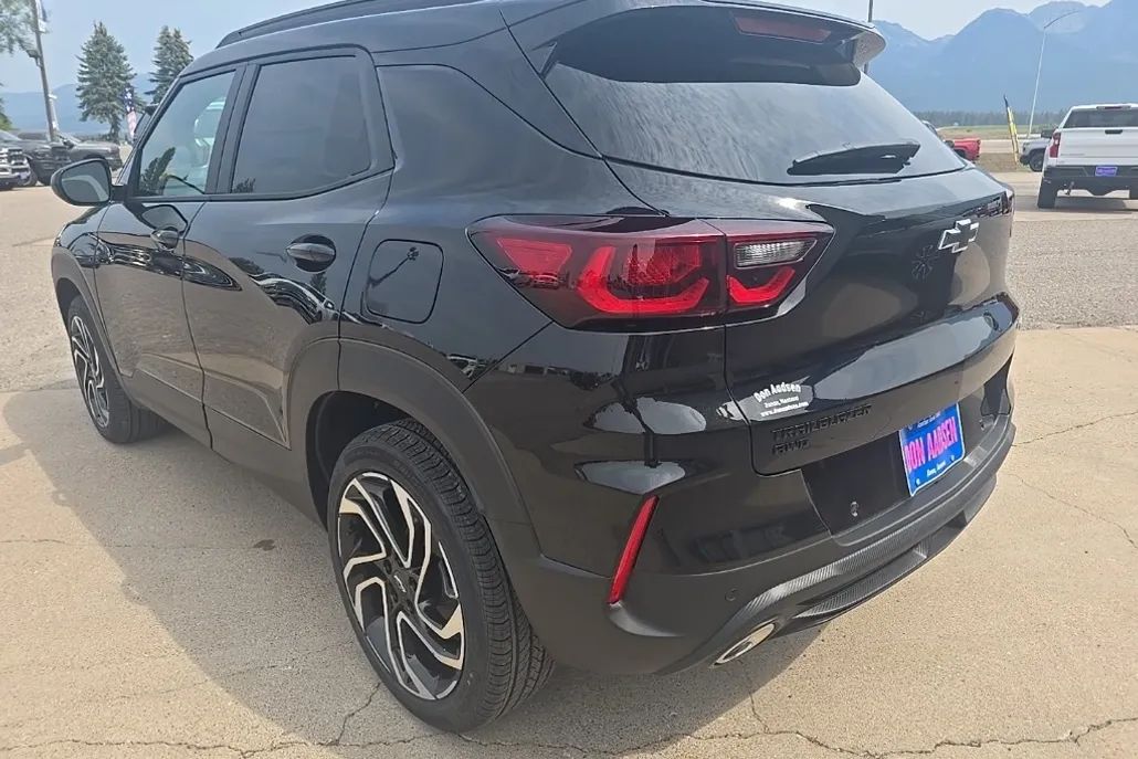 2026 Chevrolet Trailblazer RS photo 1