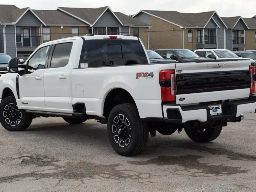 2025 Ford F-350 photo 1