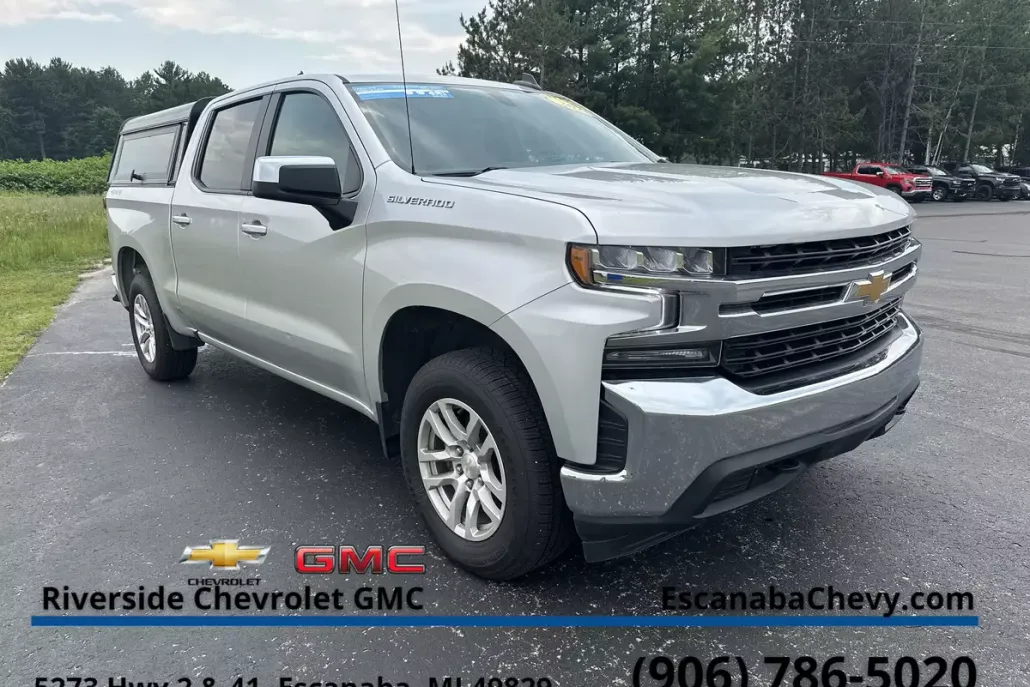 2021 Chevrolet Silverado 1500 LT photo 1