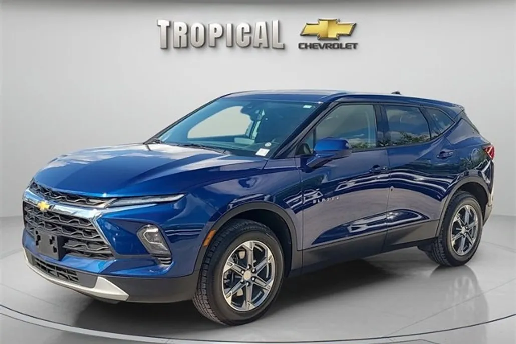 2023 Chevrolet Blazer 2LT photo 1