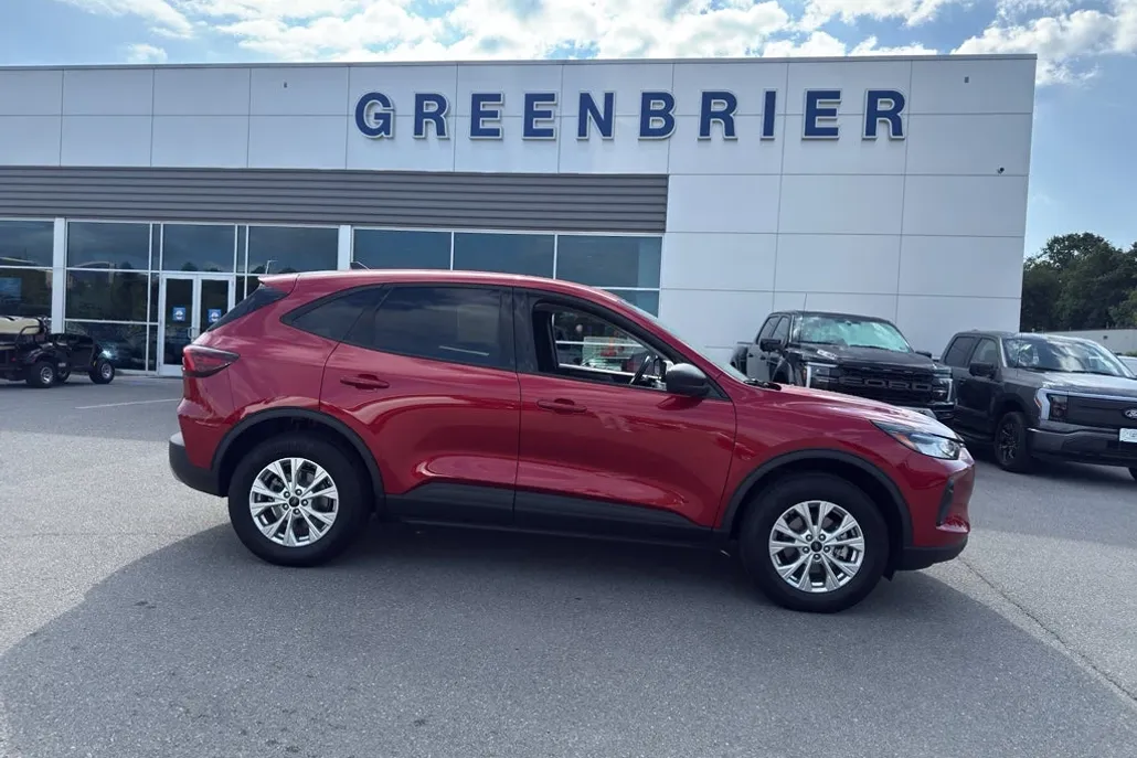 2025 Ford Escape Active photo 1