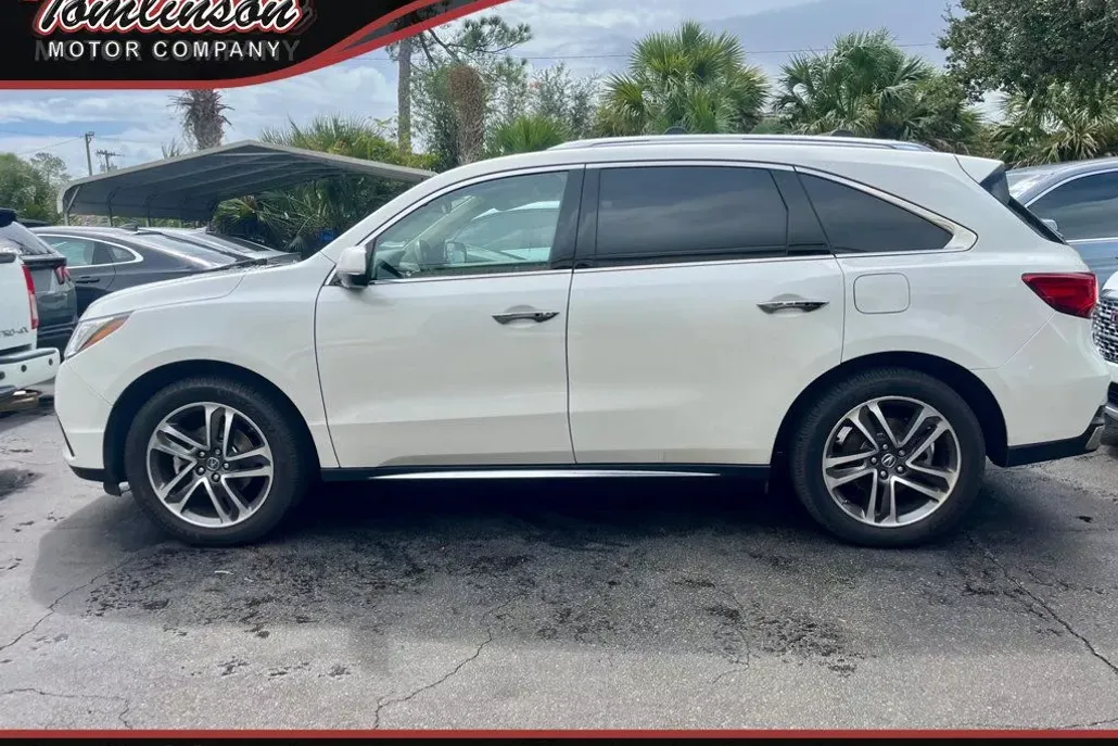 2017 Acura MDX Advance photo 1