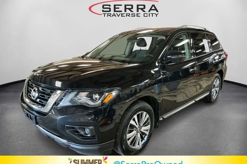 2020 Nissan Pathfinder S photo 1
