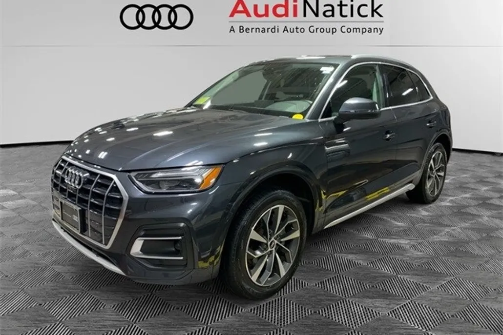 2021 Audi Q5 45 Premium Plus photo 1