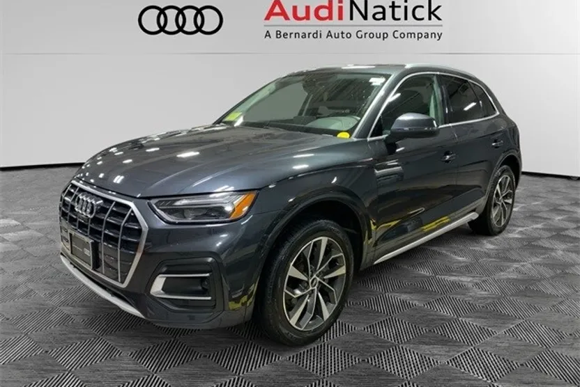 2021 Audi Q5 45 Premium Plus photo 1