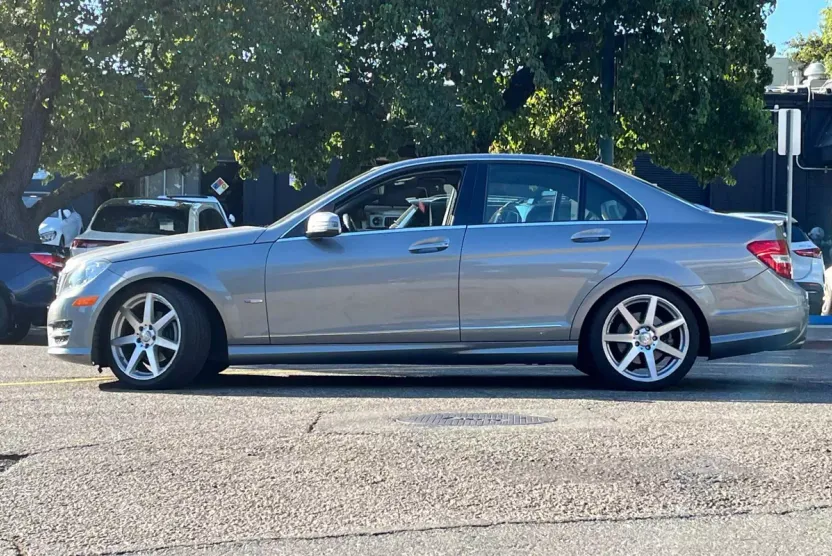 2012 Mercedes Benz C 250 Sport photo 1