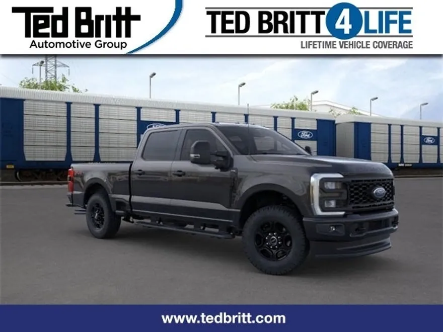 2025 Ford F-350 photo 1