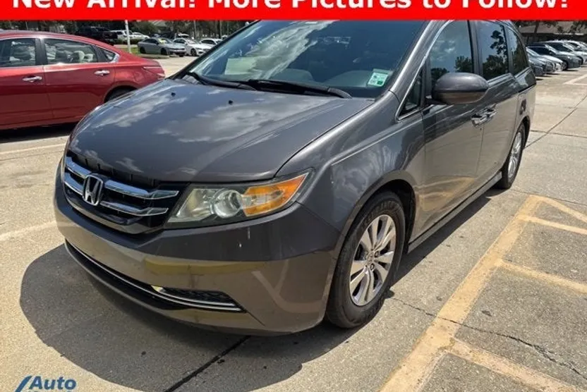 2014 Honda Odyssey EX photo 1