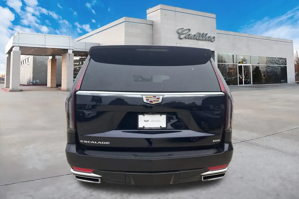 2023 Cadillac Escalade Premium Luxury photo 1