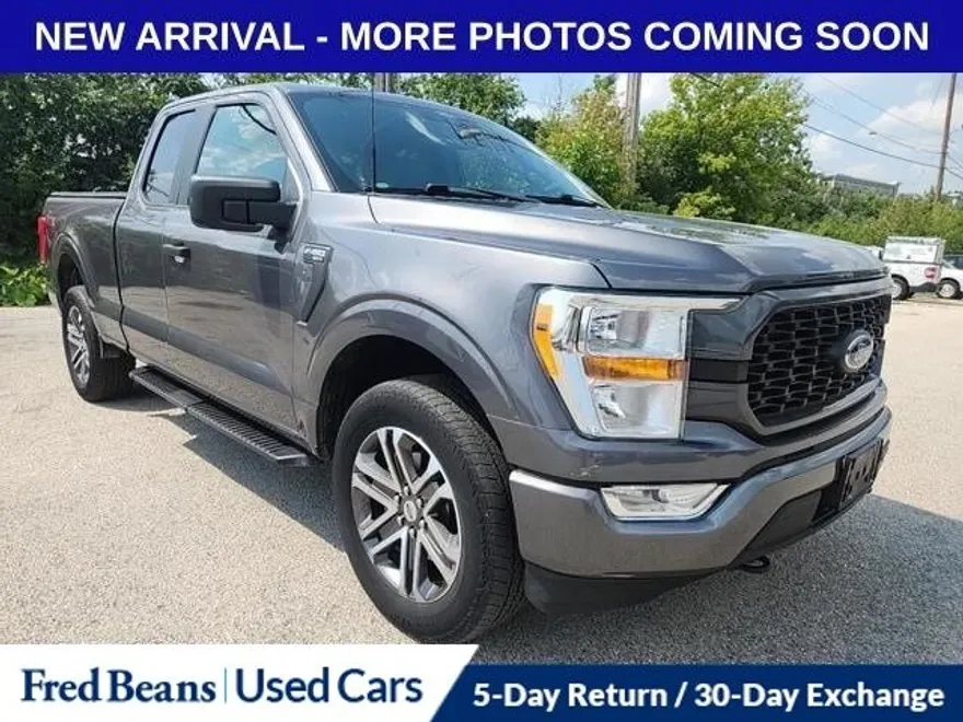 2022 Ford F-150 XL photo 1