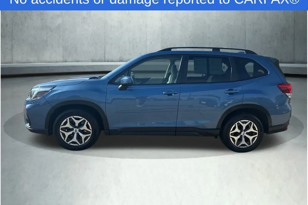 2020 Subaru Forester Premium photo 1
