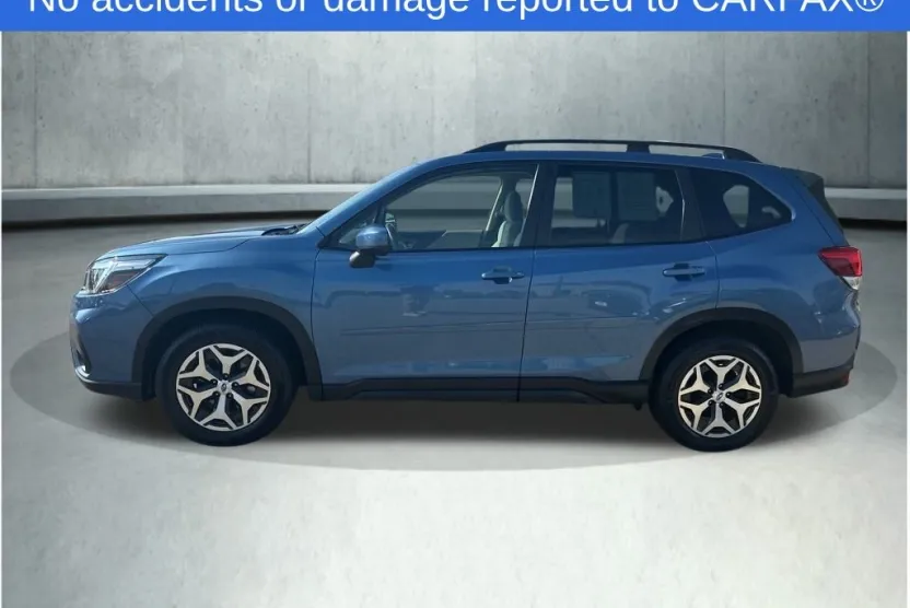 2020 Subaru Forester Premium photo 1