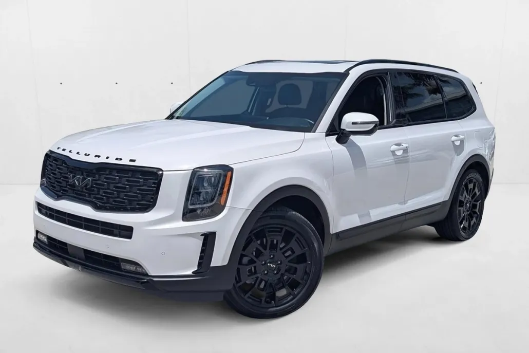 2022 Kia Telluride SX photo 1