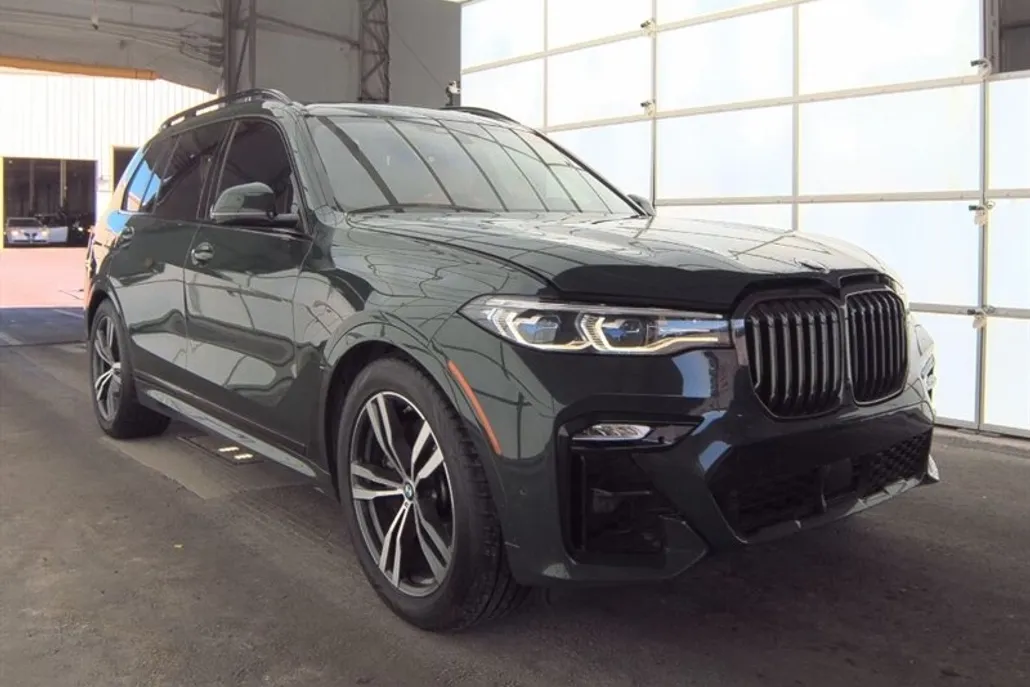 2022 Bmw X7 M50i photo 1