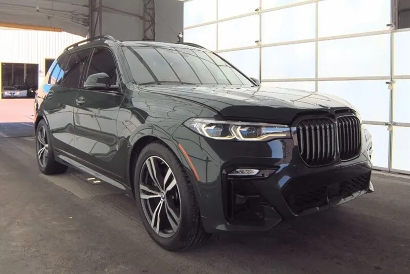 2022 Bmw X7 M50i photo 1
