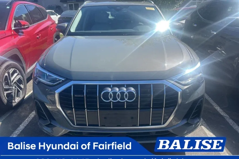 2024 Audi Q3 S line Premium photo 1