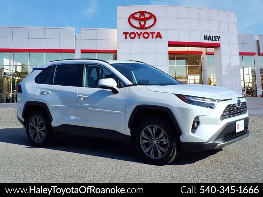2024 Toyota RAV4 Hybrid Limited photo 1