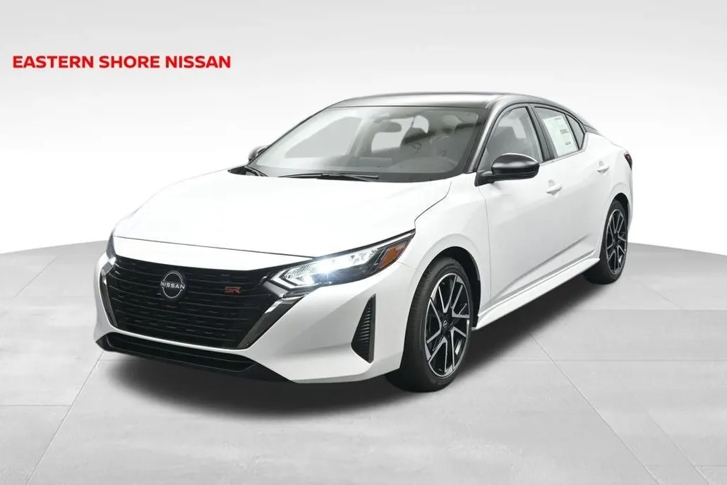 2025 Nissan Sentra SR photo 1