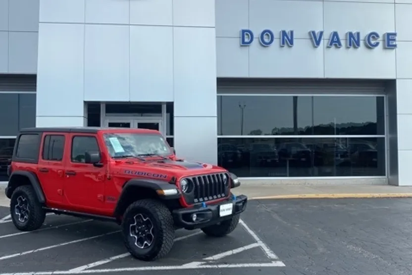 2023 Jeep Wrangler Rubicon 4xe photo 1