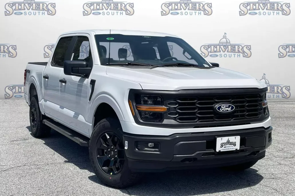 2025 Ford F-150 STX photo 1