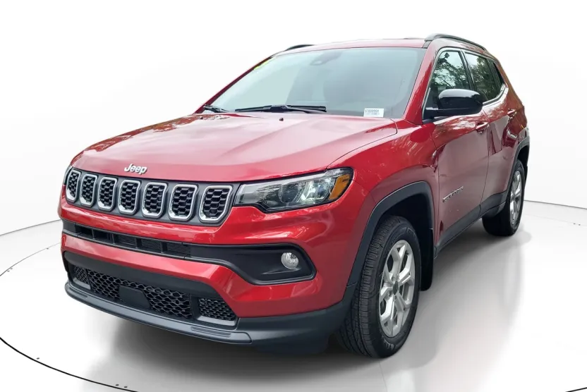 2025 Jeep Compass Latitude photo 1