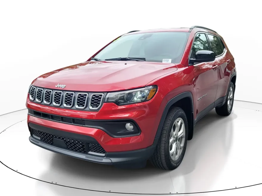 2025 Jeep Compass Latitude photo 1