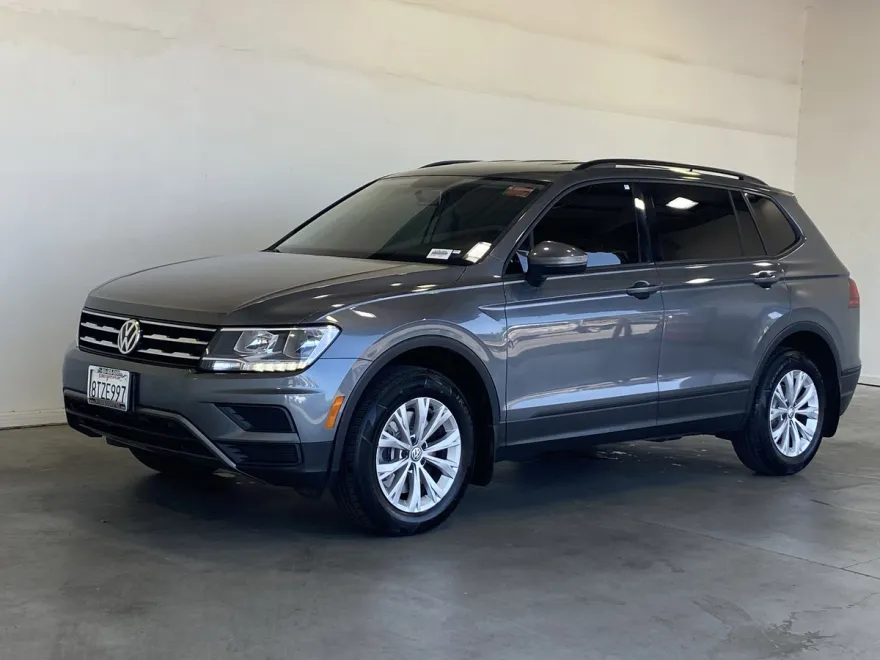2020 Volkswagen Tiguan S photo 1