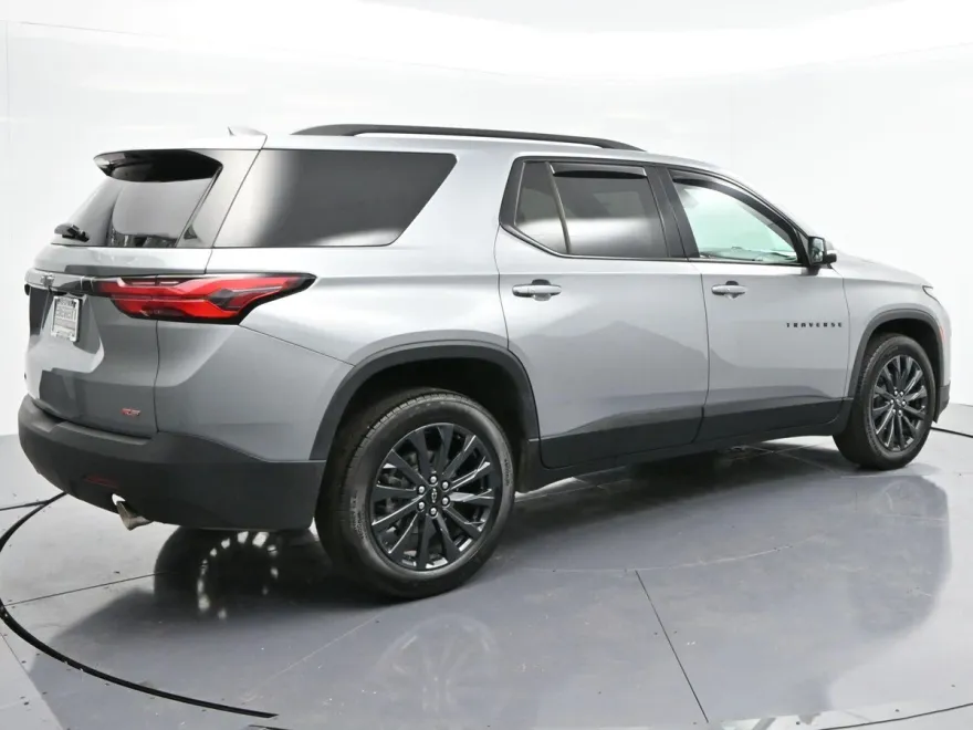 2023 Chevrolet Traverse RS photo 1