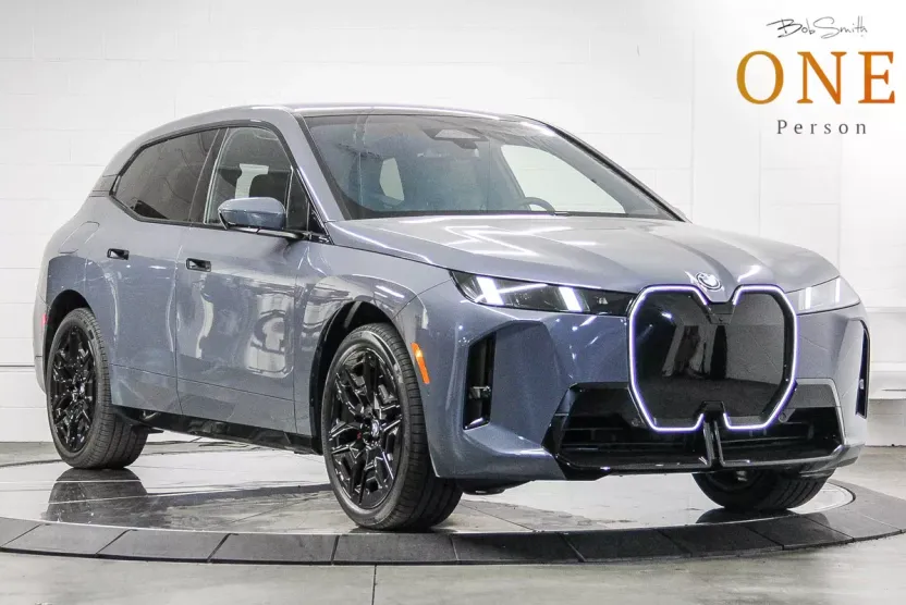 2026 Bmw iX photo 1