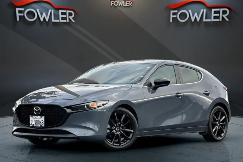2024 Mazda Mazda3 Hatchback 2.5 s Carbon photo 1