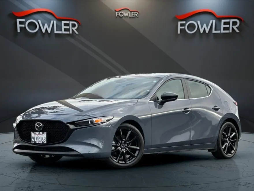 2024 Mazda Mazda3 Hatchback 2.5 s Carbon photo 1