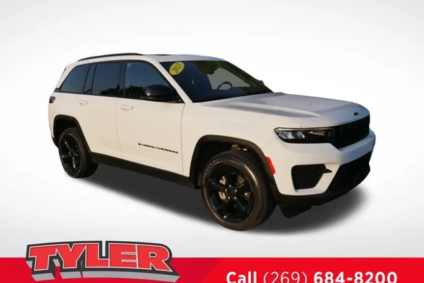 2023 Jeep Grand Cherokee Altitude photo 1