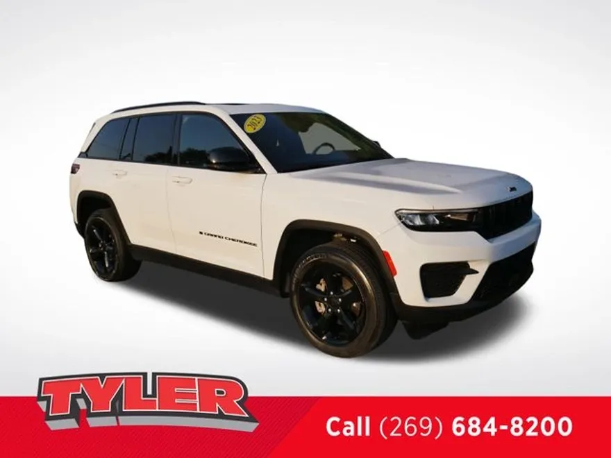 2023 Jeep Grand Cherokee Altitude photo 1