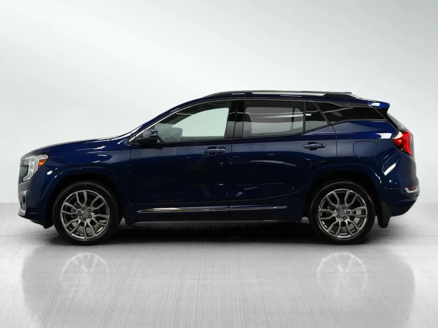 2022 Gmc Terrain Denali photo 1