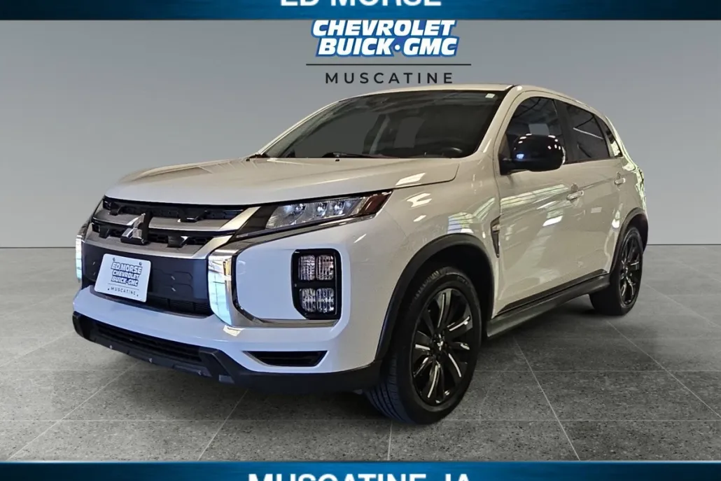 2022 Mitsubishi Outlander Sport ES photo 1