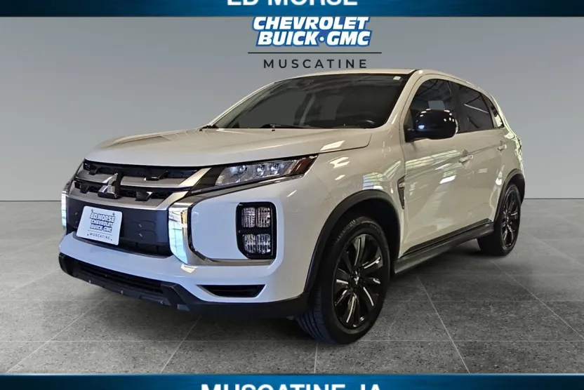 2022 Mitsubishi Outlander Sport ES photo 1