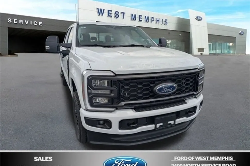 2025 Ford F-250 photo 1