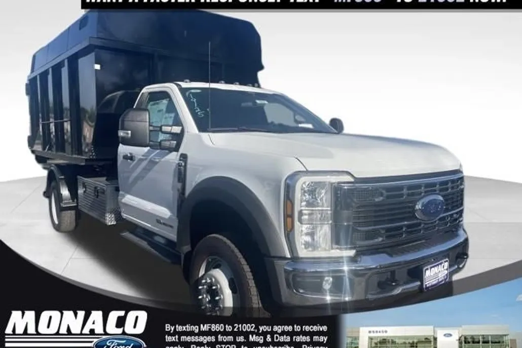 2025 Ford F-550 photo 1