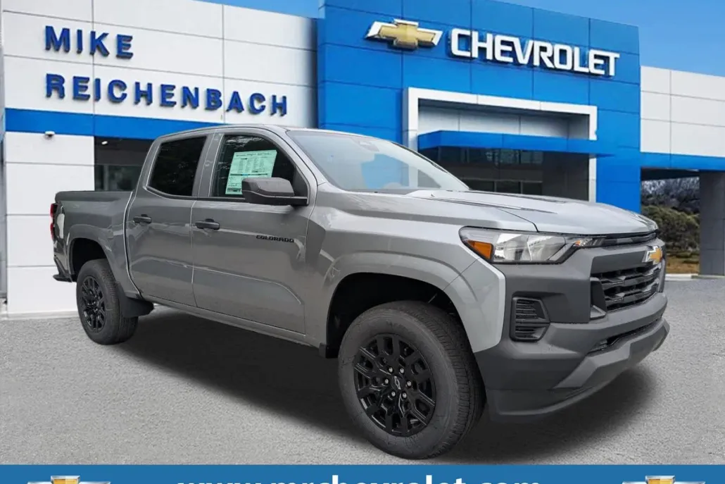 2026 Chevrolet Colorado Work Truck photo 1