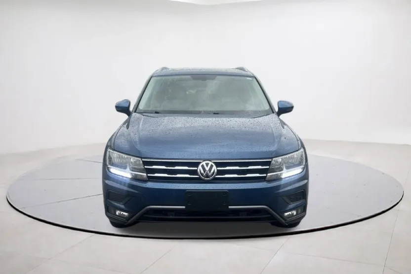 2019 Volkswagen Tiguan SEL photo 1
